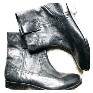 FRYE Anna Short Booties - Size 8